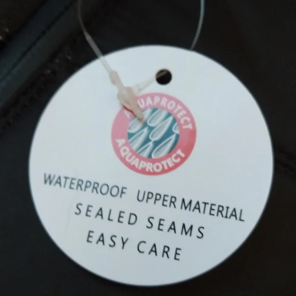 Blondo Waterproof Quilted Snow Winter Boots Sz 10 NWB - Picture 9 of 9